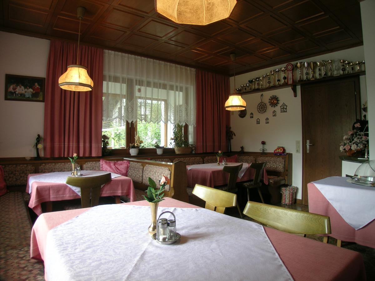Haus Petersmann Hotel Ramsau am Dachstein Exterior photo